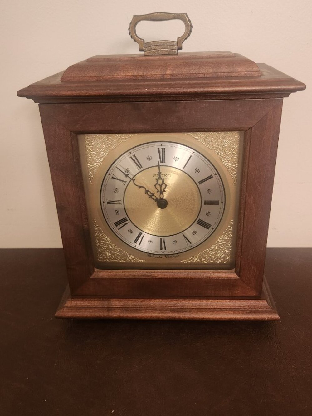 Seiko Dark Wooden Oak Finish Quartz Mantel Clock with Roman Numerals (Battery)